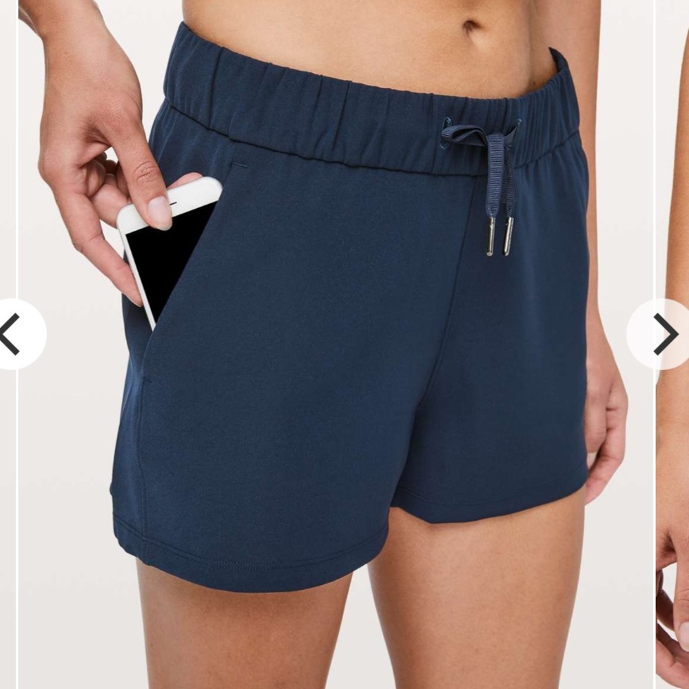 Lululemon On The Fly Short 2.5"